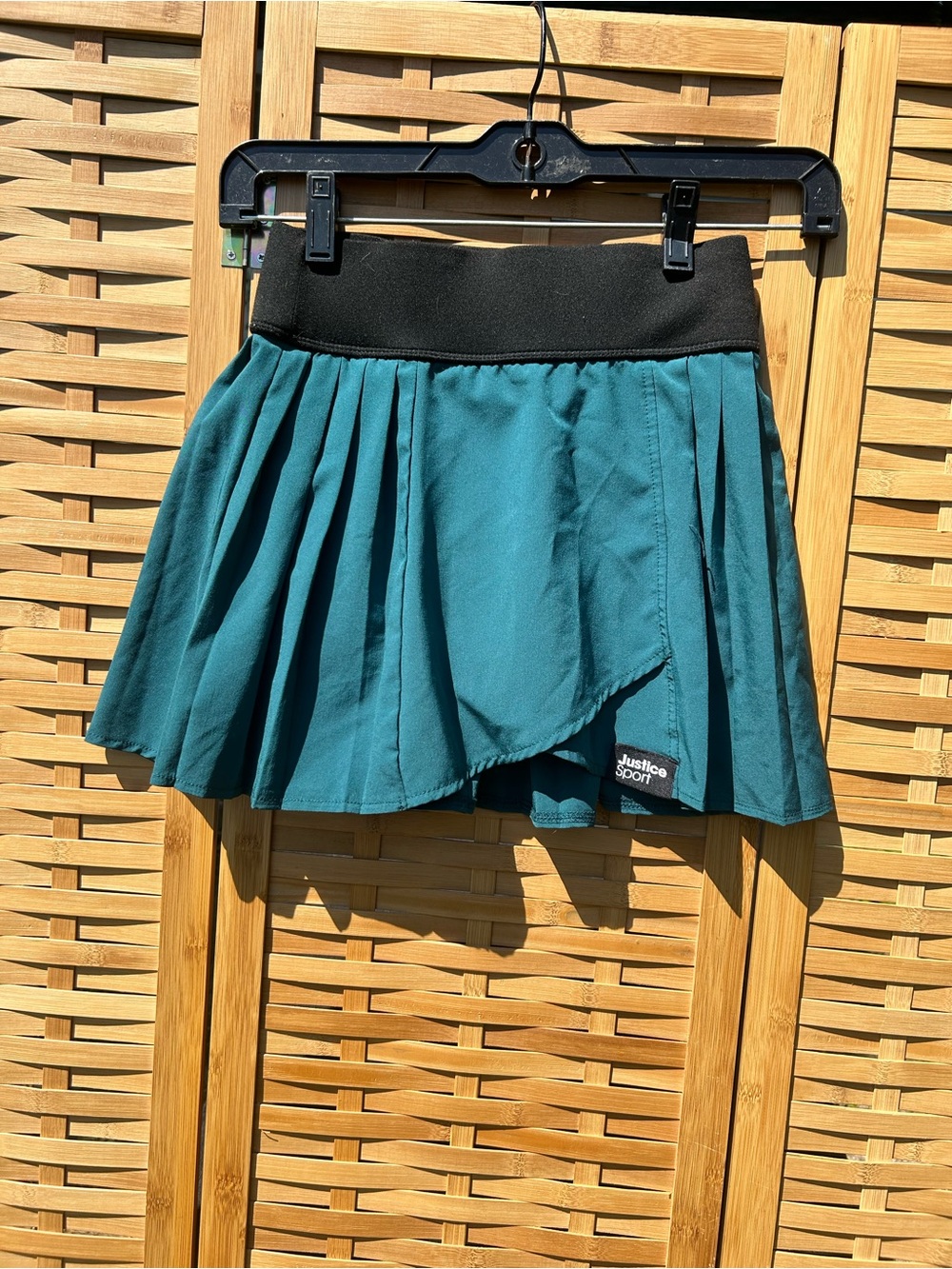 🔥3/$8- Justice Teal Pleated Skort with Black Waistband